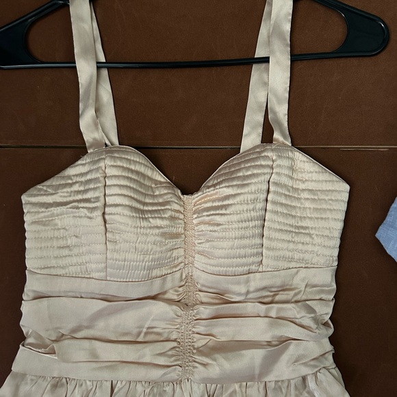 Peach Ruffled Crop Top - Picture 4 of 4